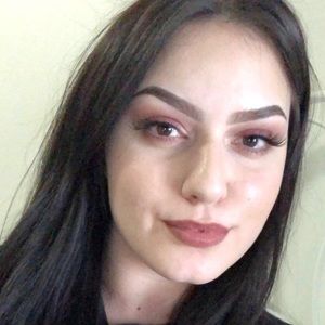 Meet your Posher, Paige